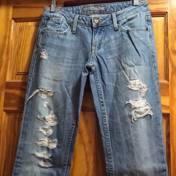 Level 99 distressed jeans size 24 - Picture 2 of 8
